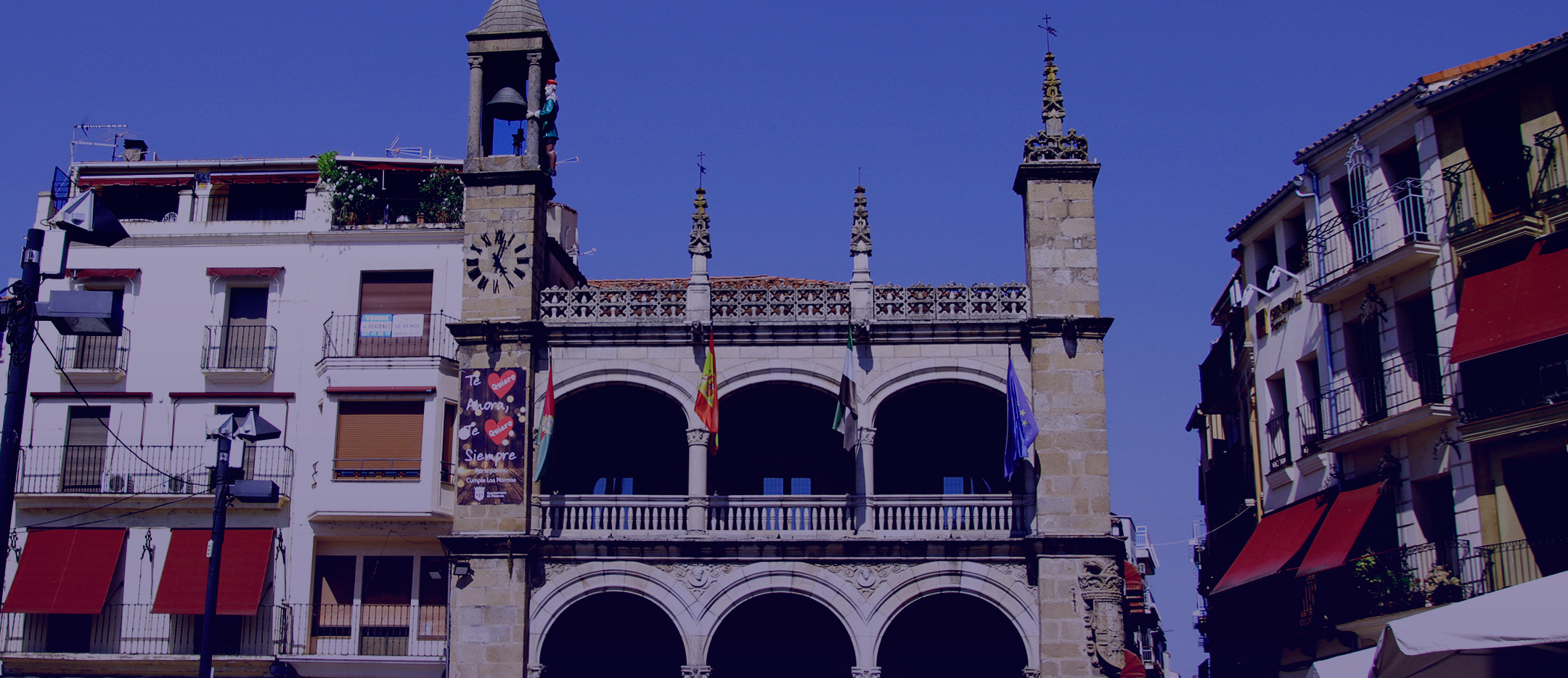 Foto del exterior del ayuntamiento.