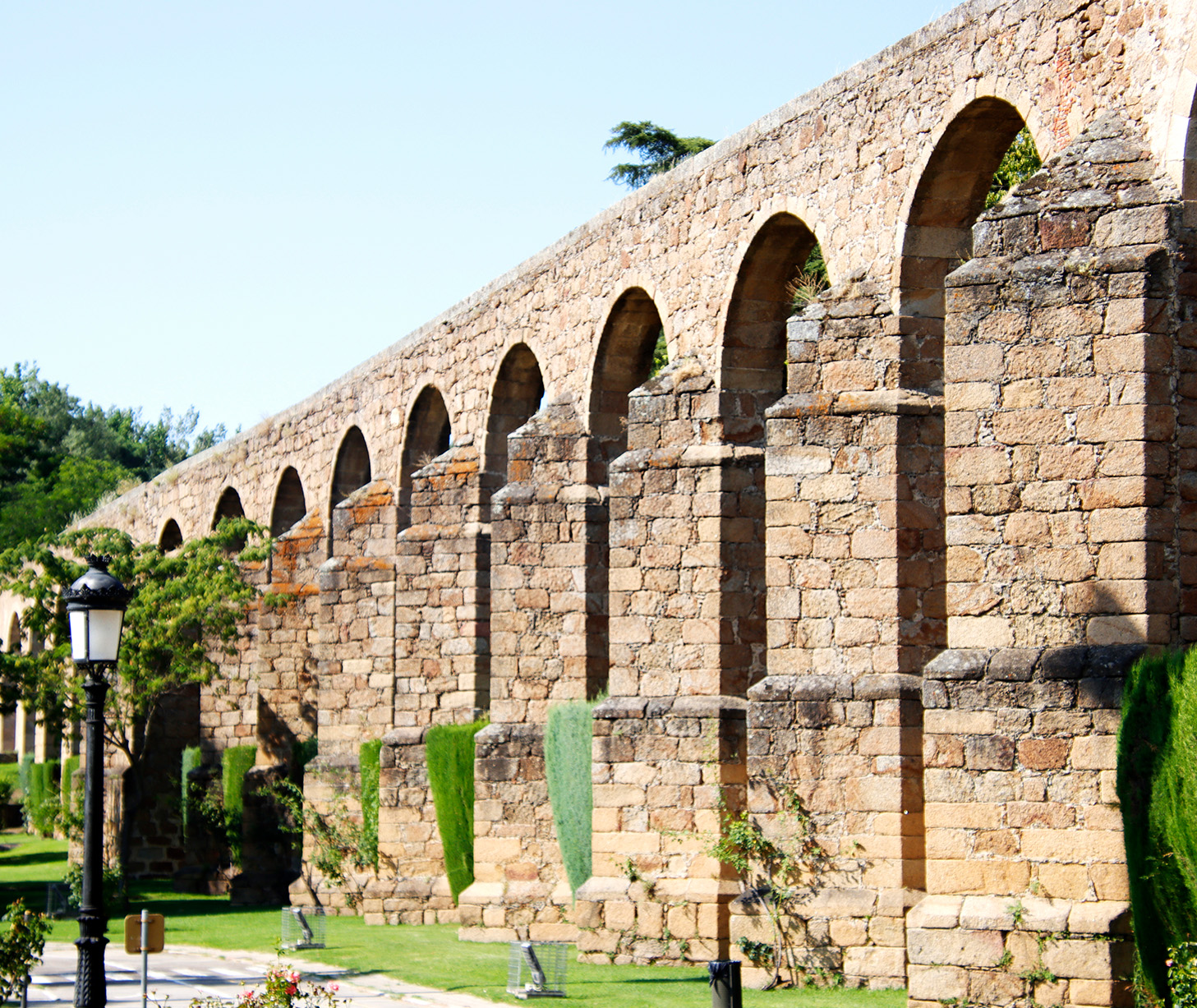 Foto del acueducto para elegirlo como fondo de la foto