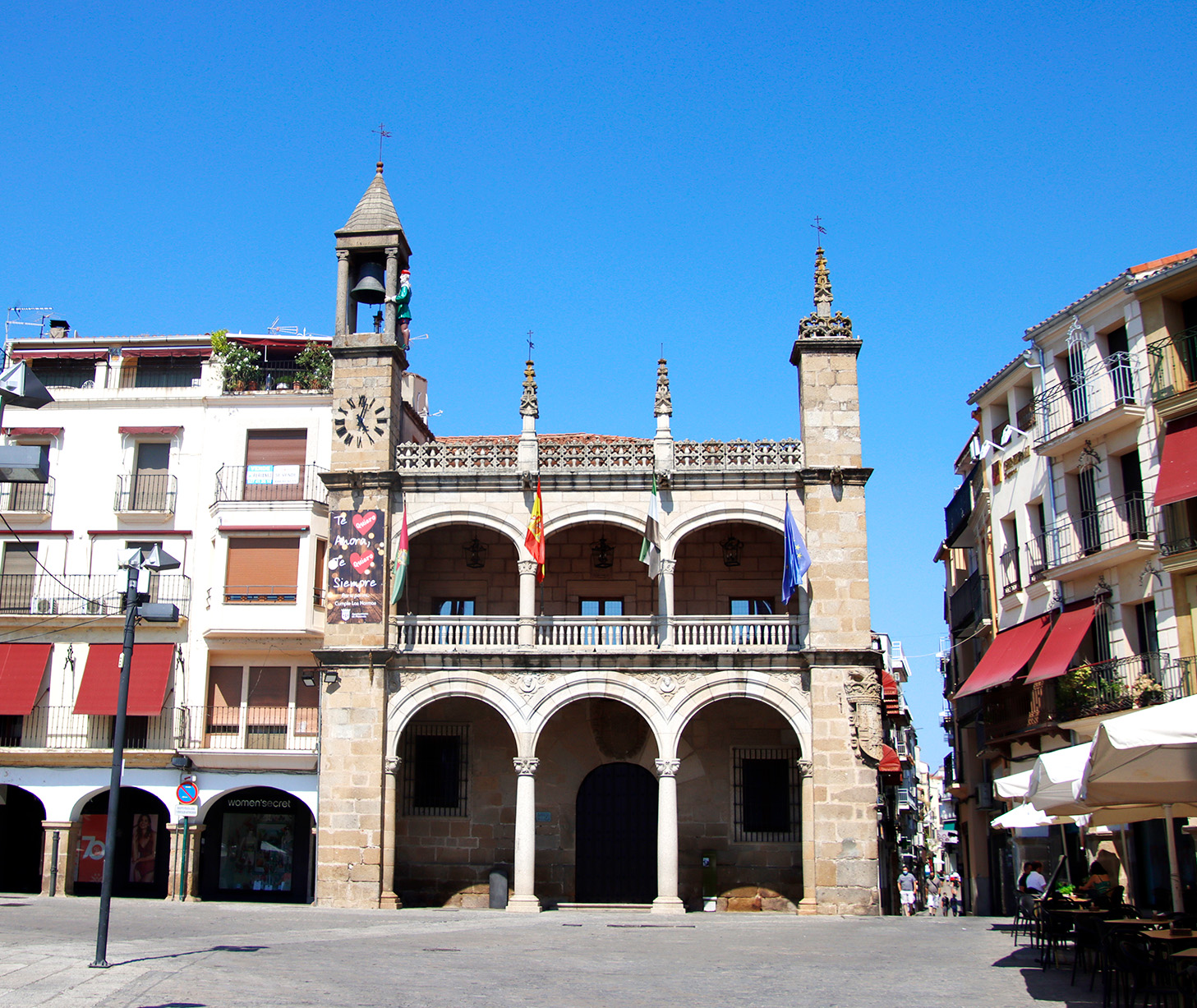 Foto del ayuntamiento para elegirlo como fondo de la foto